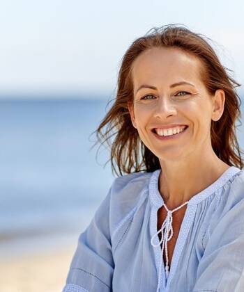 Neck Liposuction, Neck Lift or a non-surgical treatment for skin tightening for a Saggy Neck?
