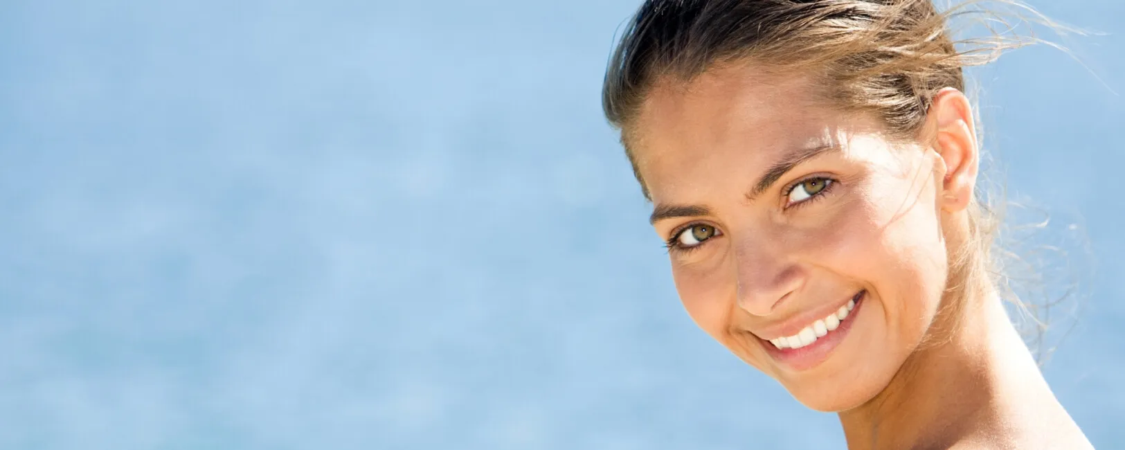 Upper blepharoplasty and lower blepharoplasty, upper eye lid lift and lower eye bag removal