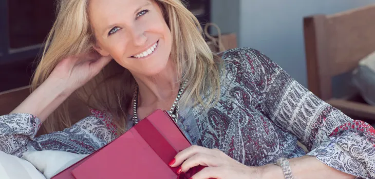 How To Get Rid Of Turkey Neck: What It Is and Solutions